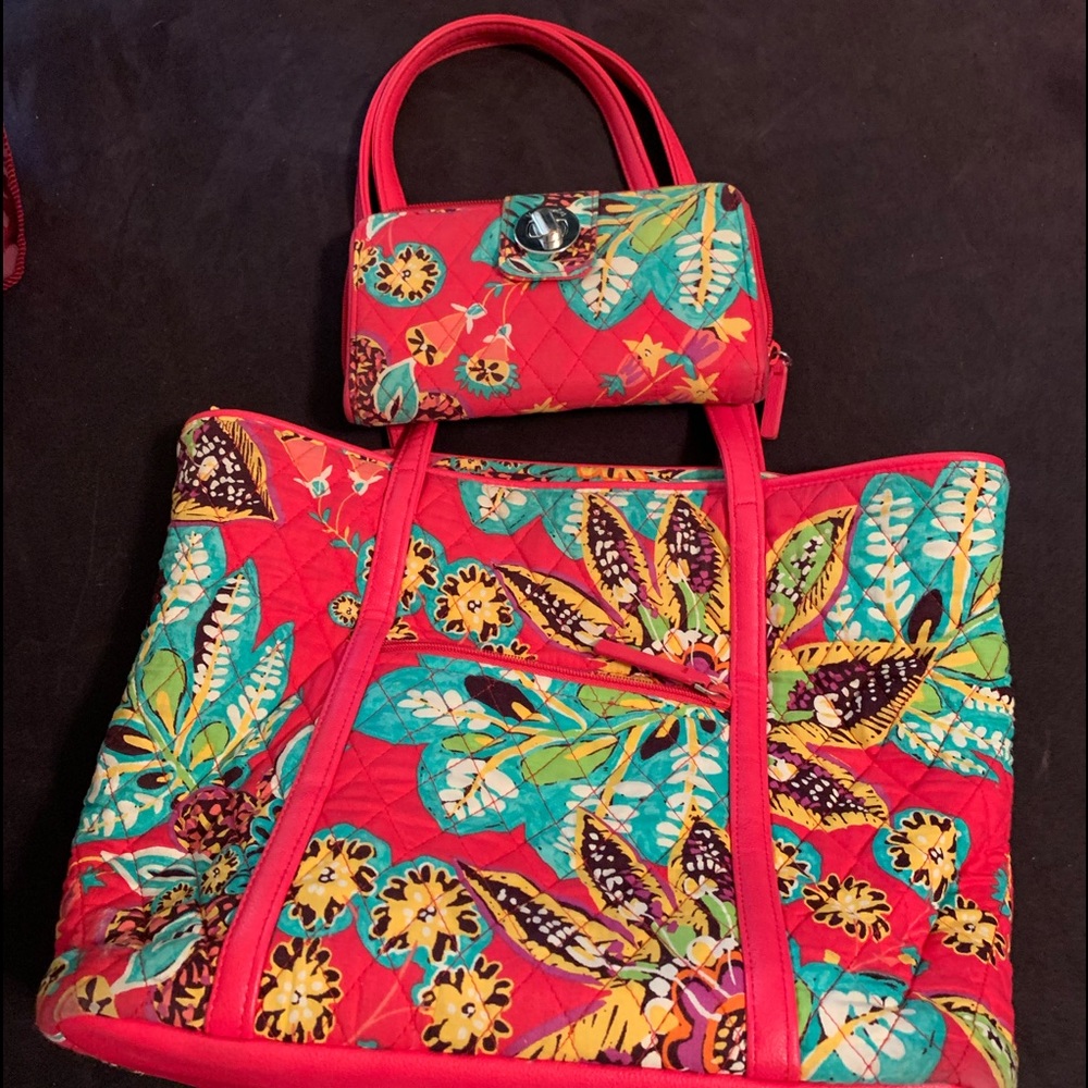 VERA BRADLEY RED FLORAL PURSE AND WALLET